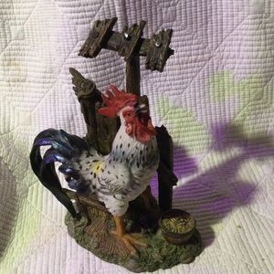 ROOSTER CROWING @ 5 A.M.! LOL